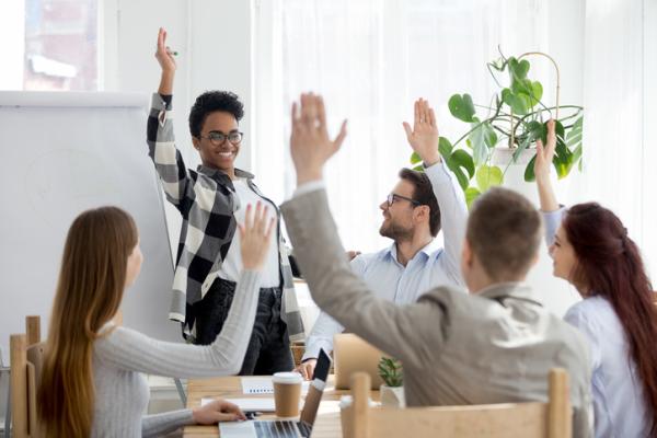 Como aplicar a liderança humanizada para reter talentos